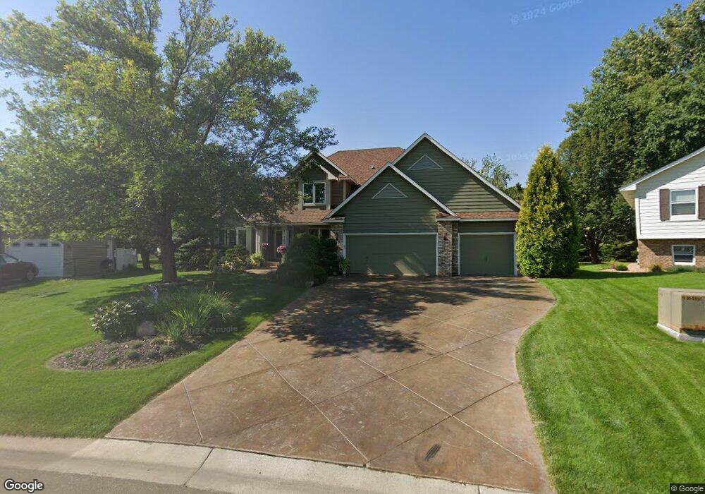 1422 Interlachen Cir, Woodbury, MN 55125 - photo 1