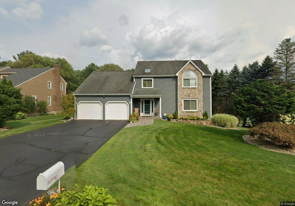 2 Amy Ln, Cromwell, CT 06416 - photo 1