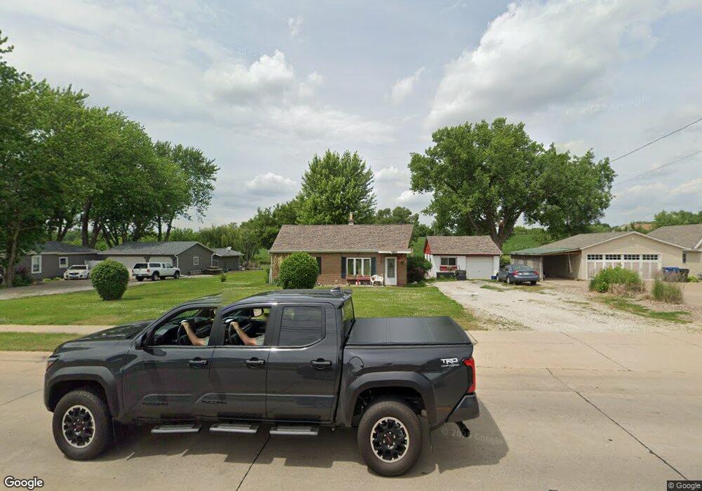 2422 W 49th St, Davenport, IA 52806 - photo 1