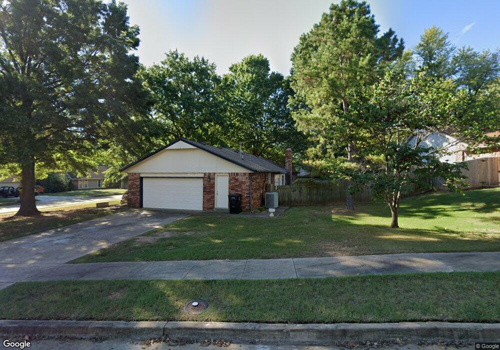 7400 S Ash Place, Broken Arrow, OK 74011 - photo 1