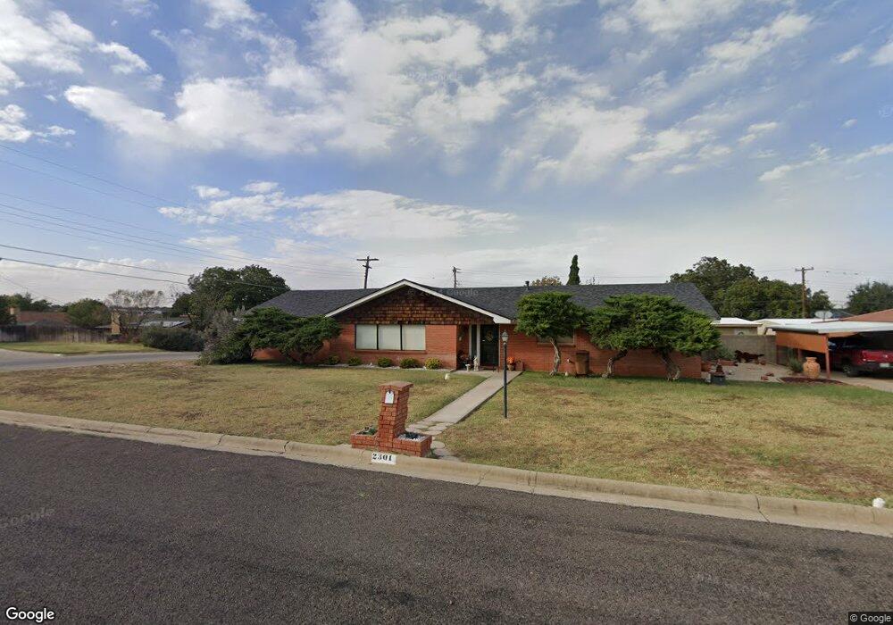 2301 Roberts Dr, Big Spring, TX 79720 - photo 1