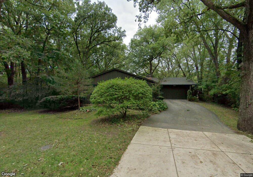 690 Oceola Dr, Algonquin, IL 60102 - photo 1