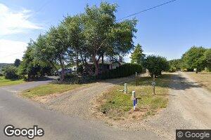 574 W Buford Ave, Siletz, OR 97380