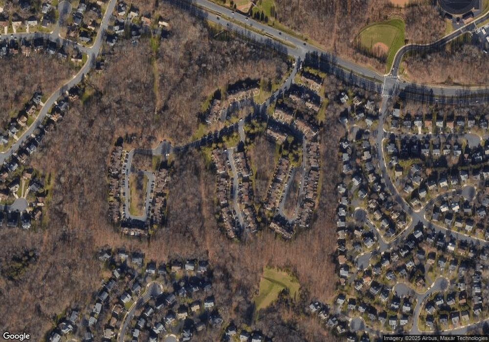 218 Finchingfield Ct, Sterling, VA 20165 - photo 1