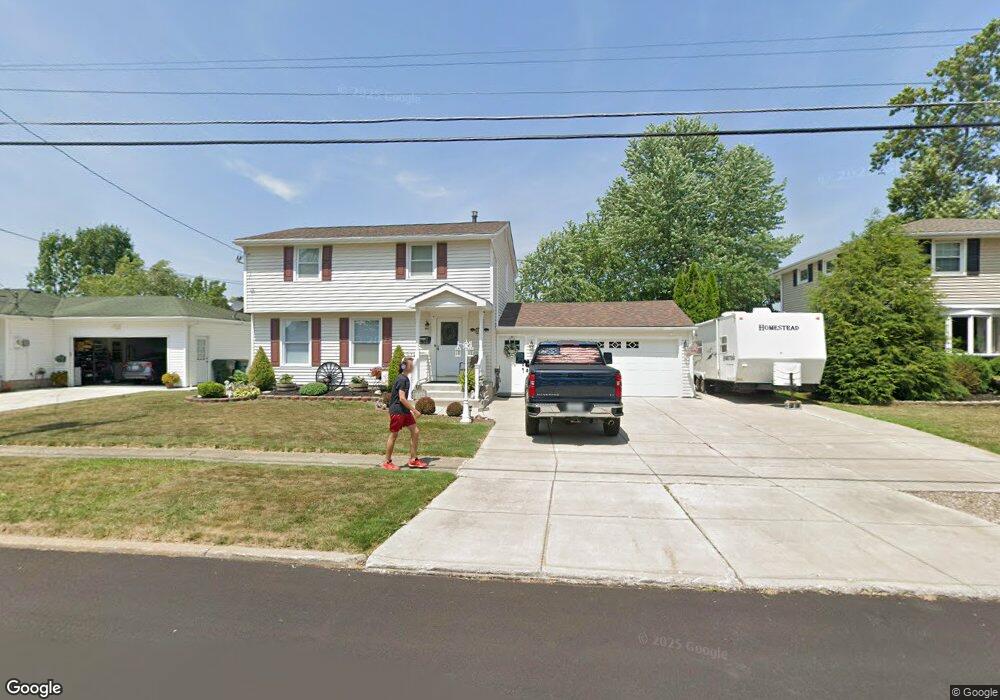 872 Castlebar Dr, North Tonawanda, NY 14120 - photo 1