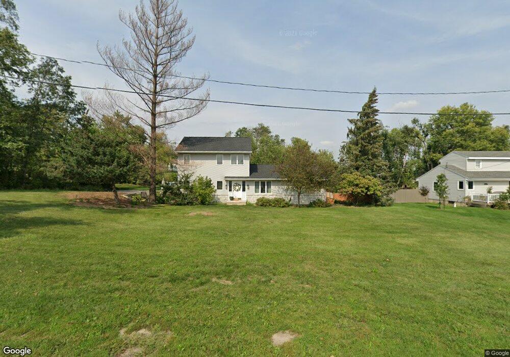 3726 Rogers Rd NW, Cedar Rapids, IA 52405 - photo 1