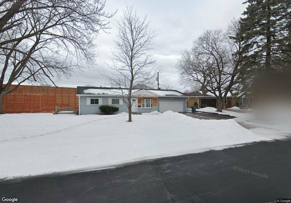8924 Girard Ave S, Bloomington, MN 55420 - photo 1