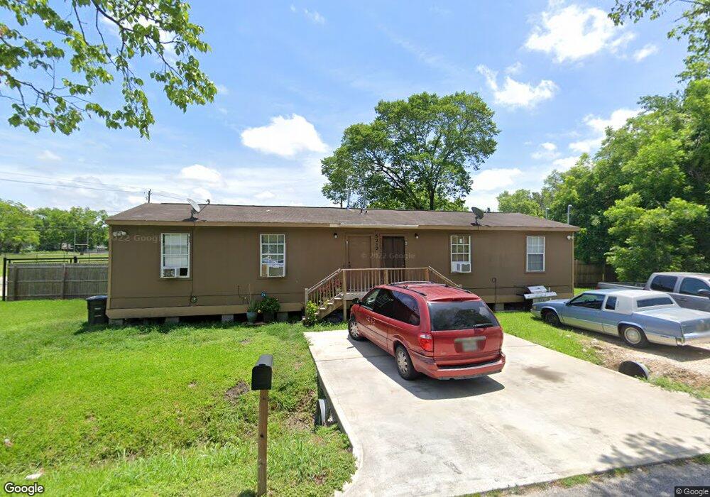 5212 Bennington St, Houston, TX 77028 - photo 1