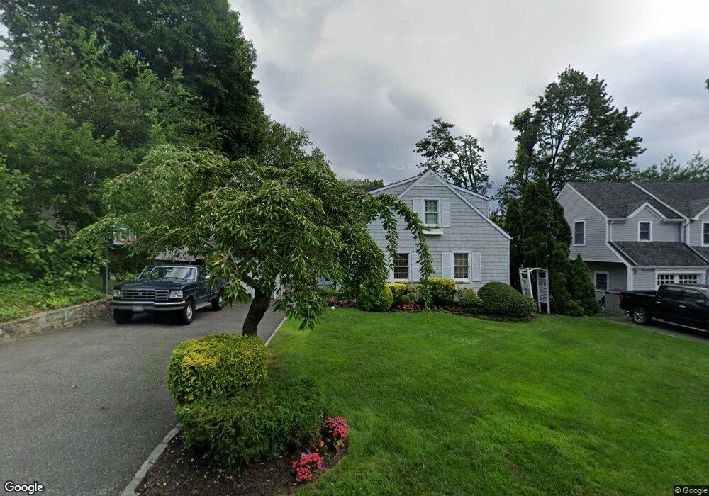 36 Orchard Farm Rd, Port Washington, NY 11050 - photo 1