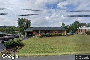 903 Elm St, Cloverport, KY 40111