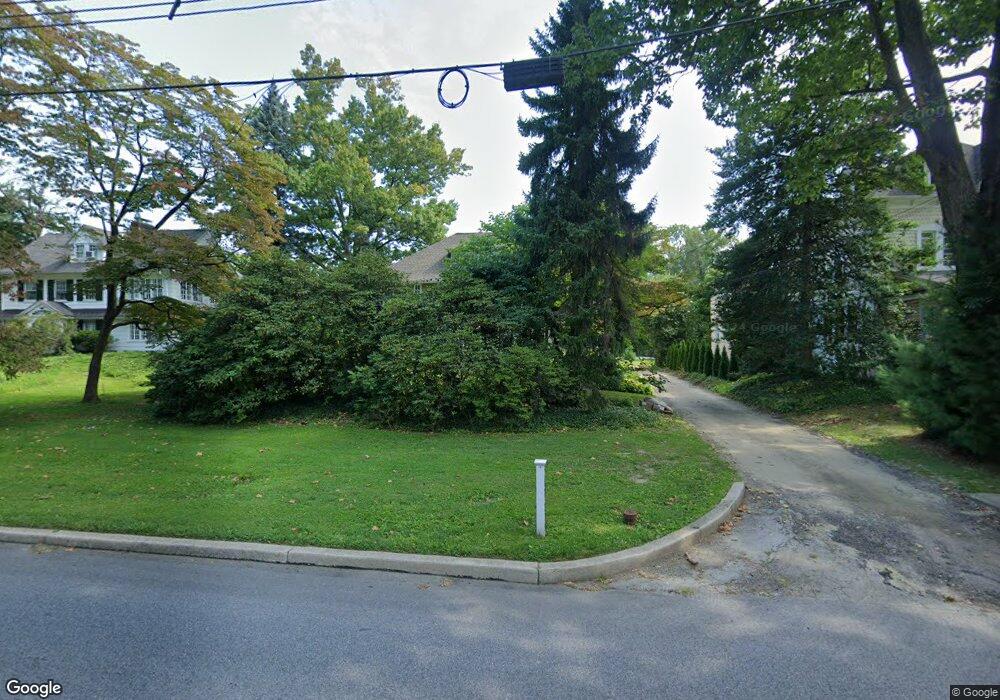 217 N Swarthmore Ave, Swarthmore, PA 19081 - photo 1