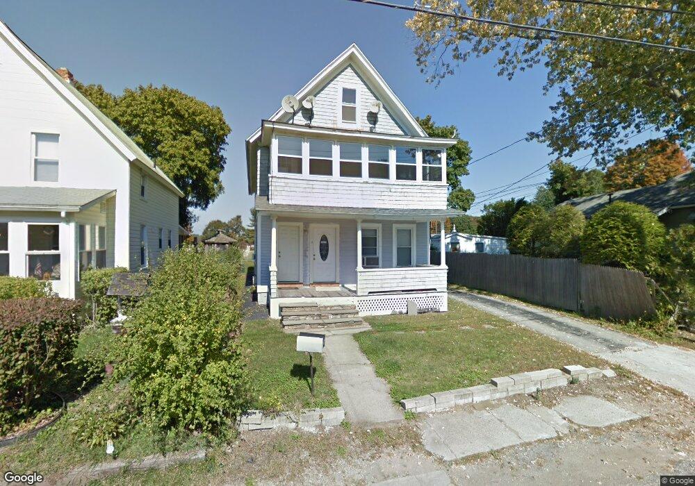 9 Russell Rd unit 11, Norwich, CT 06360 - photo 1