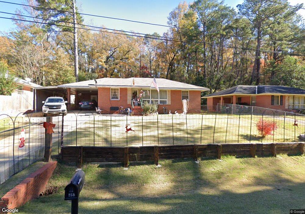 258 Robert e Lee Dr, Columbus, GA 31903 - photo 1