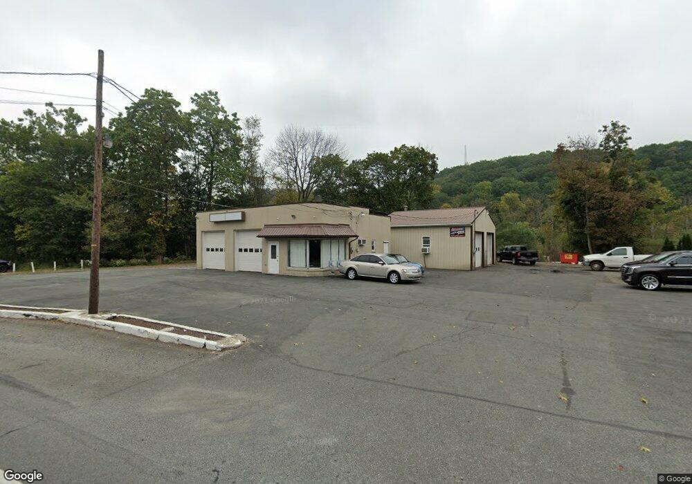 546 S Reading Ave unit FRONT, Boyertown, PA 19512 - photo 1