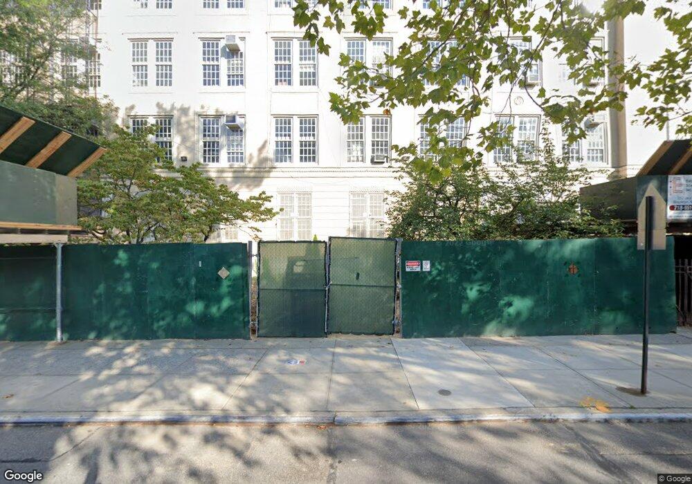 9302 69th Ave, Flushing, NY 11375 - photo 1