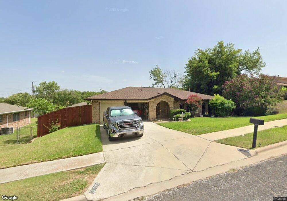 917 Valley Dr, Copperas Cove, TX 76522 - photo 1