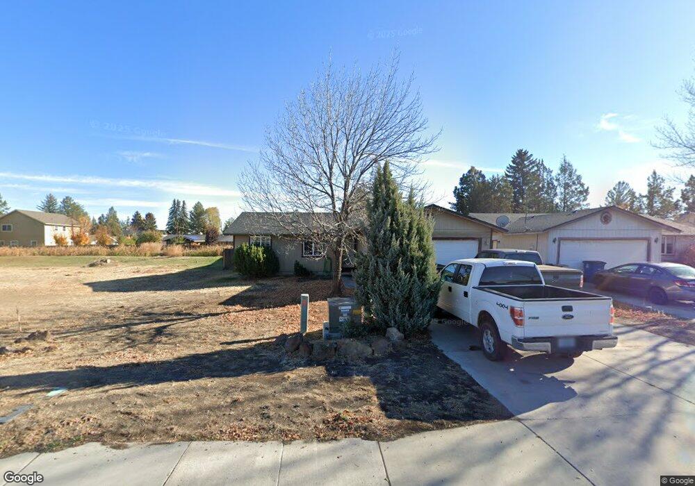 1606 SW 27th St, Redmond, OR 97756 - photo 1