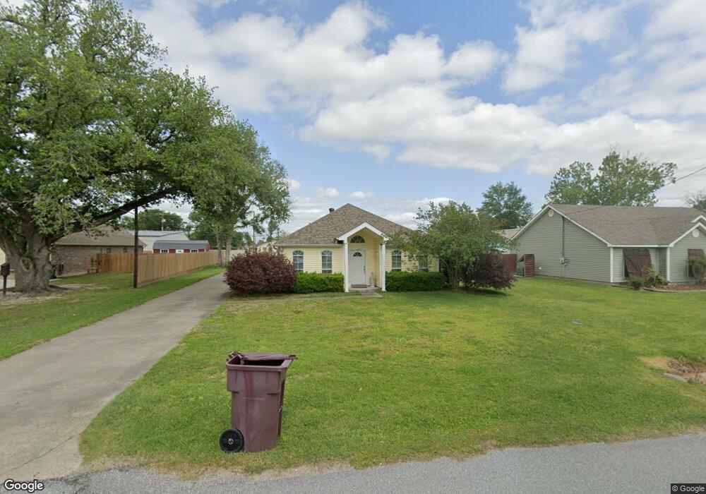 4527 Ogden Rd, Lake Charles, LA 70605 - photo 1