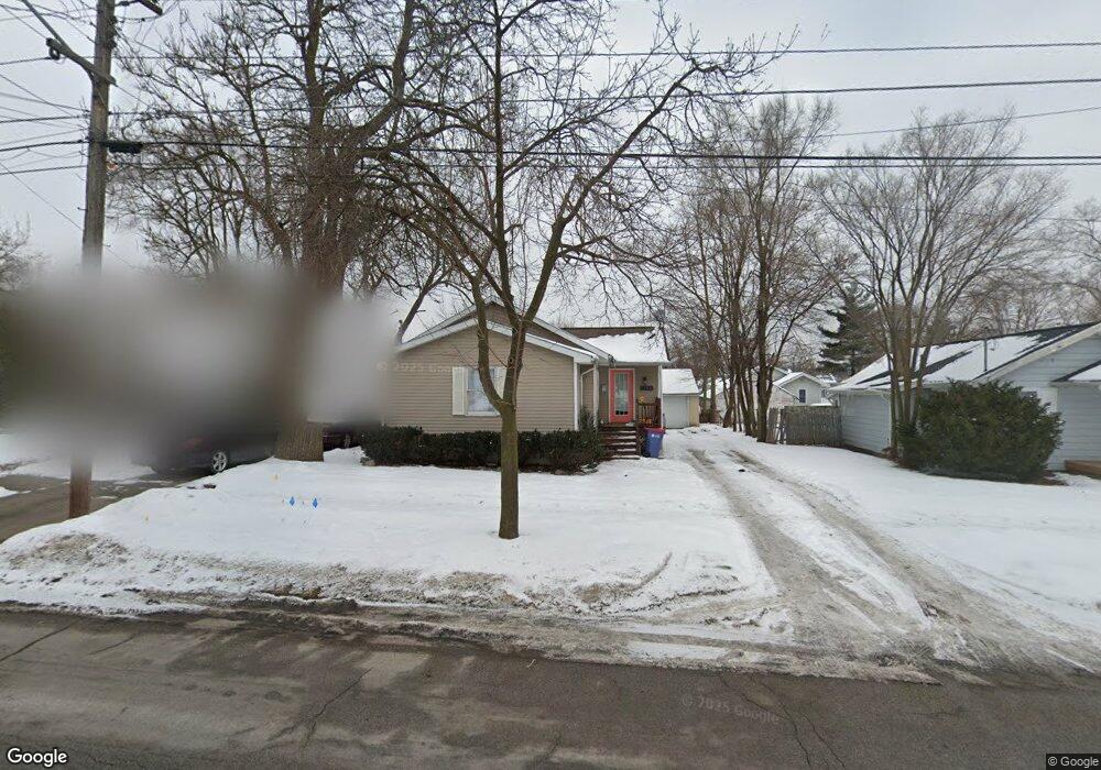 1143 Aberdeen St NE, Grand Rapids, MI 49505 - photo 1