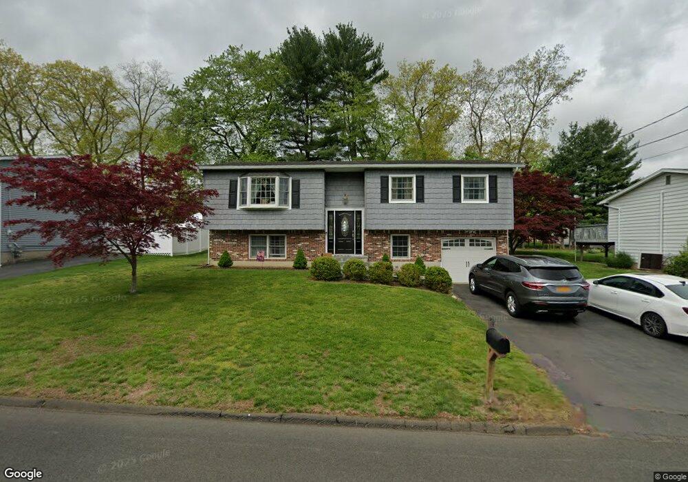 8 Riverview Ct, Stony Point, NY 10980 - photo 1