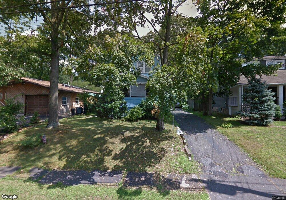 18 Hazelwood Ave, Livingston, NJ 07039 - photo 1