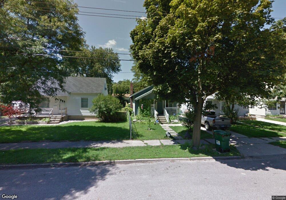 1717 Robertson Ave, Lansing, MI 48915 - photo 1