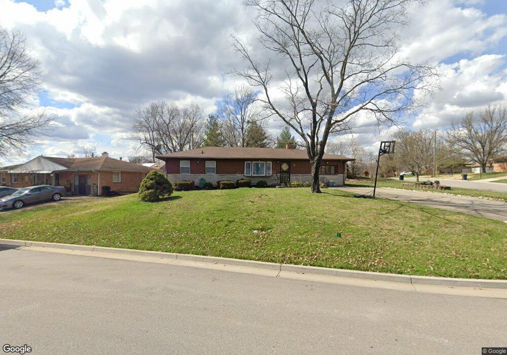 39 Nassau Dr, New Albany, IN 47150 - photo 1