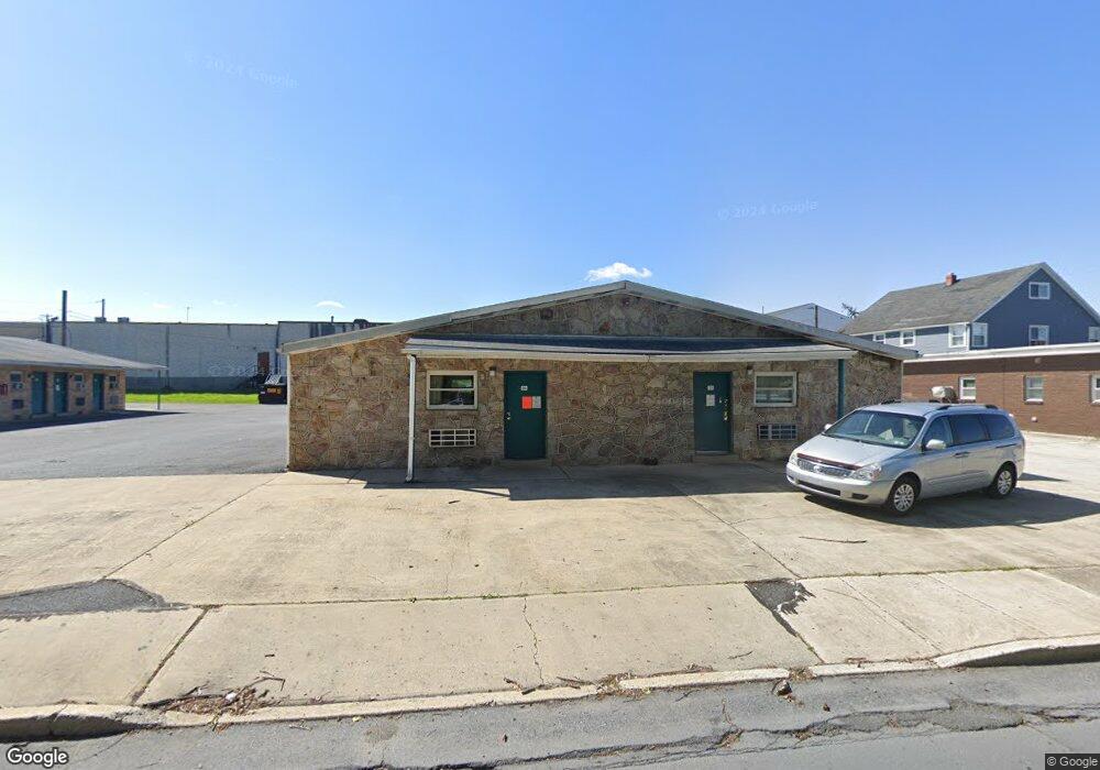 902 E Congress St, Allentown, PA 18109 - photo 1