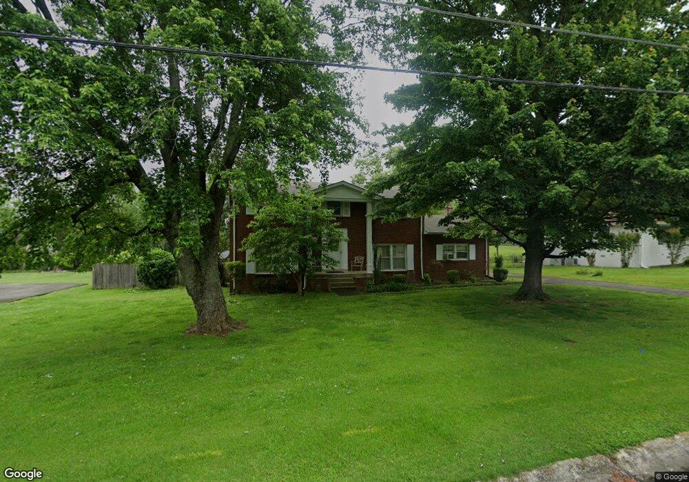 303 Fairlane Dr, Shelbyville, TN 37160 - photo 1