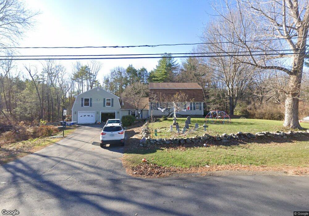 19 Holmgren Rd, Stratham, NH 03885 - photo 1