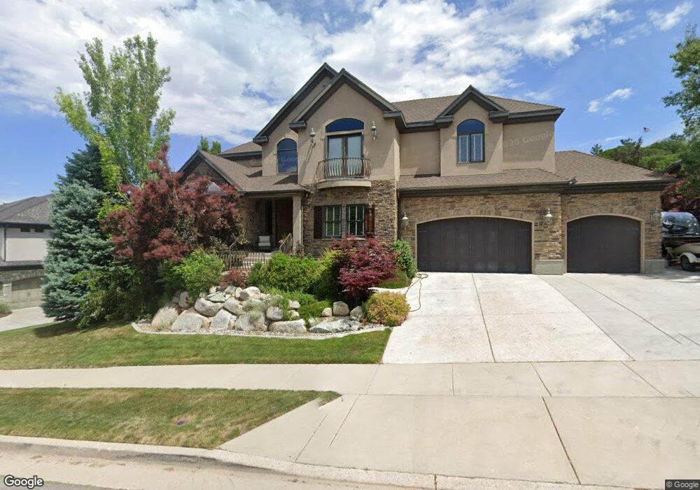 3077 E Hidden Wood Dr, Sandy, UT 84092 - photo 1