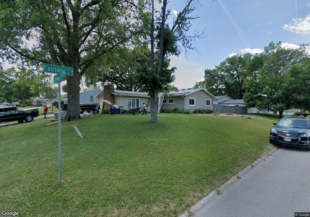 1217 Fairlane Dr, Bettendorf, IA 52722 - photo 1