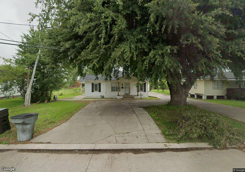 2311 Elaine St, Lake Charles, LA 70601 - photo 1