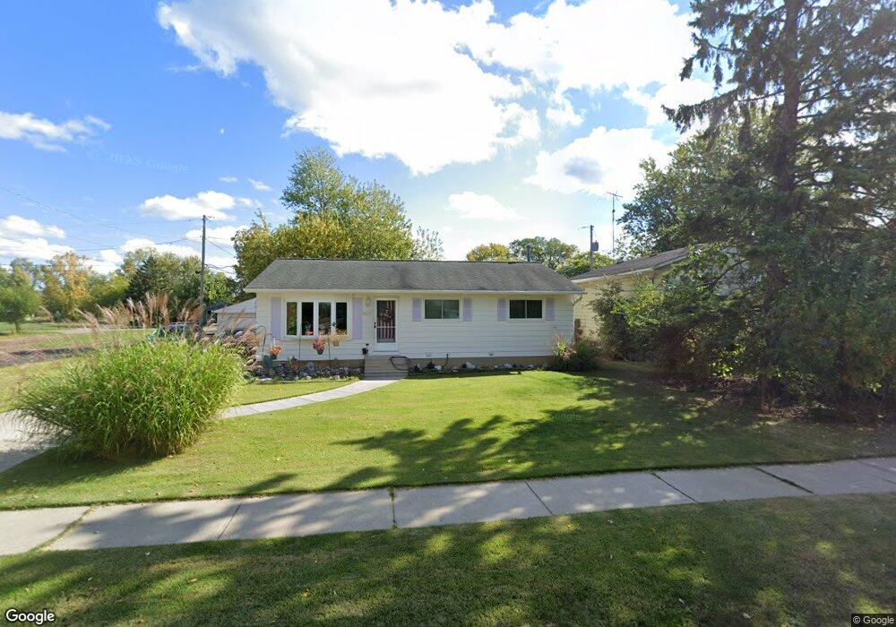 607 Dunny Ave, Sheffield Lake, OH 44054 - photo 1