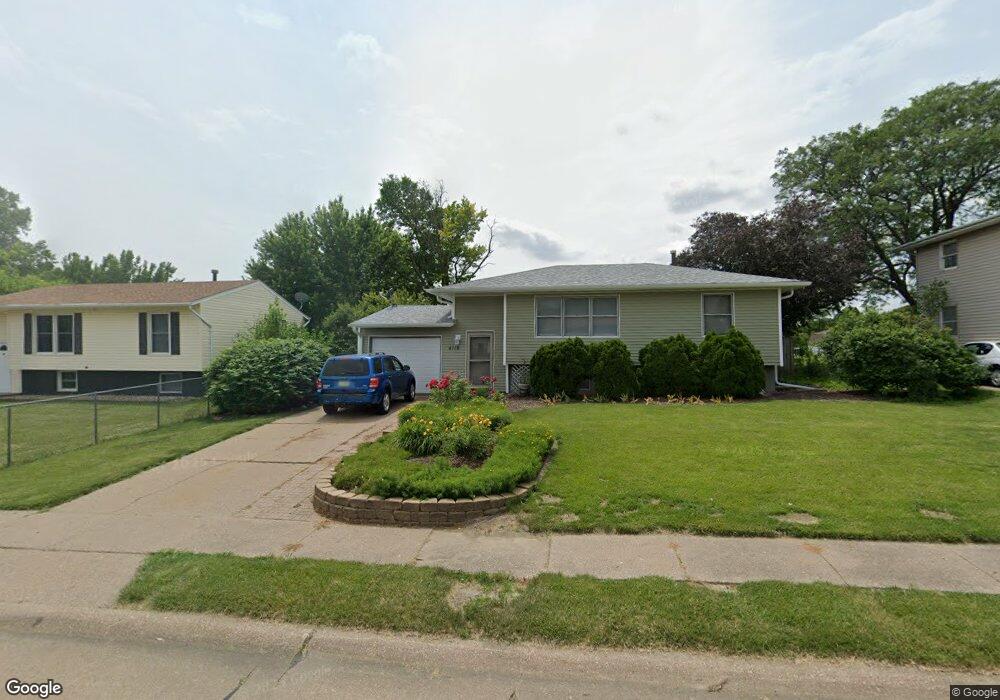 4118 N Elsie Ave, Davenport, IA 52806 - photo 1
