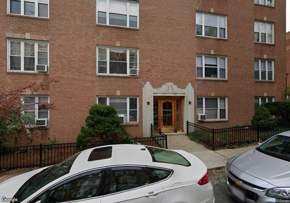 35 Chiswick Rd unit 7, Brighton, MA 02135 - photo 1