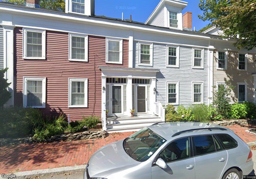 8 Tremont St, Newburyport, MA 01950 - photo 1