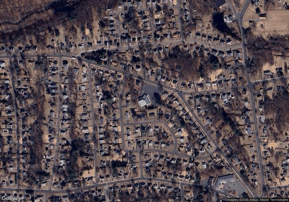 314 Woodbridge St, Manchester, CT 06042 - photo 1