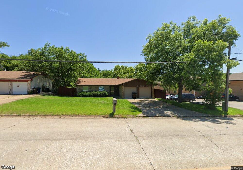 2818 W Crawford St, Denison, TX 75020 - photo 1
