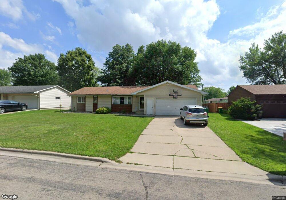 1721 Southview Ln, Albert Lea, MN 56007 - photo 1