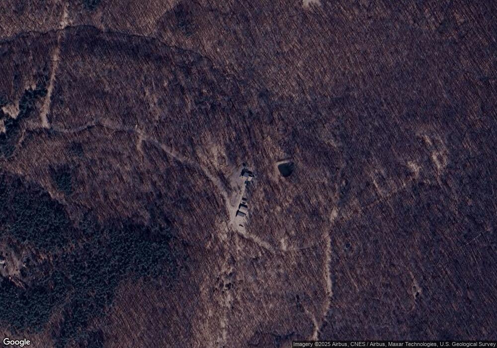 541 Lynch Ln, Berkeley Springs, WV 25411 - photo 1