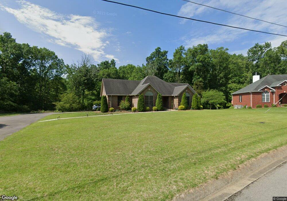 128 Stonegate Cir, Shelbyville, TN 37160 - photo 1