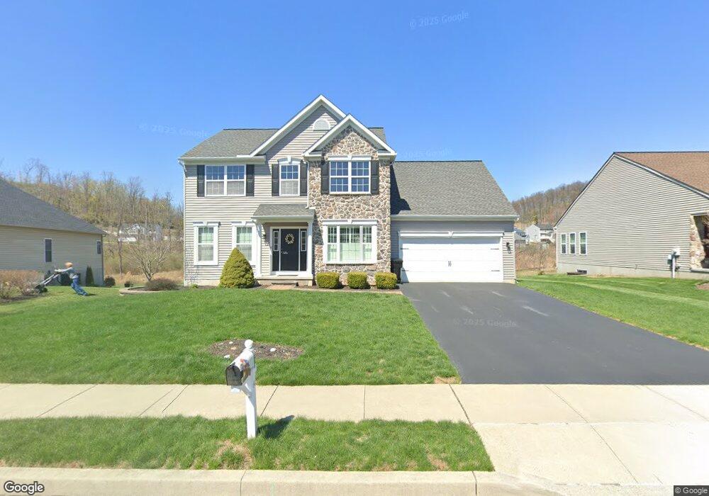 64 Bent Brook Cir, Reading, PA 19606 - photo 1