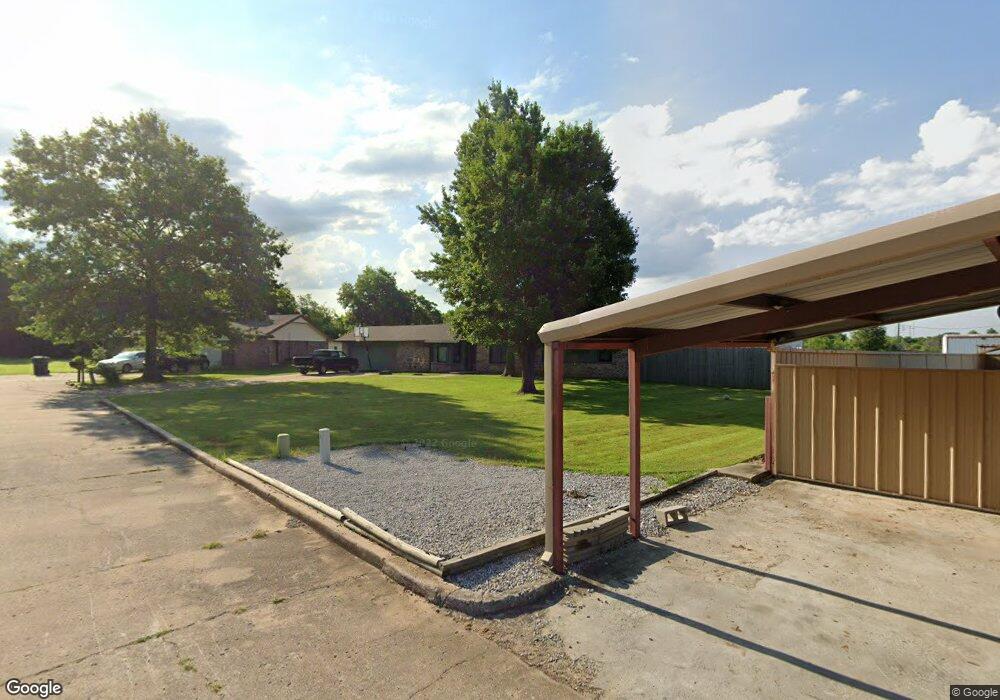 315 E Lynn Ln, Sapulpa, OK 74066 - photo 1