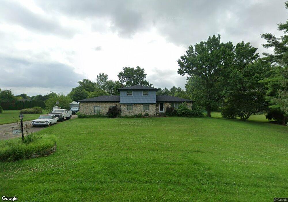 131 E Maple Dr, Franklin, IN 46131 - photo 1