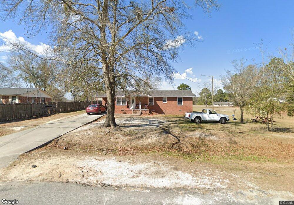 19 Bay St, McRae-helena, GA 31055 - photo 1