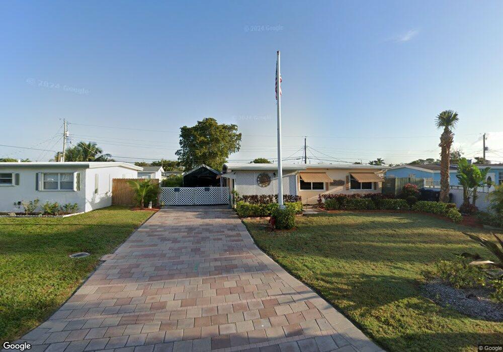 5725 Cinnamon Dr, West Palm Beach, FL 33415 - photo 1