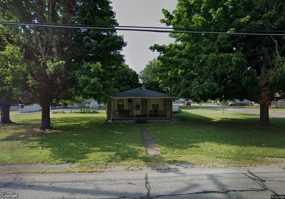 2911 Mckinley Ave, Columbus, IN 47201 - photo 1