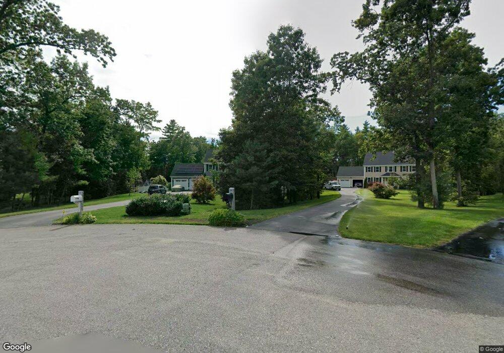 54 Chapman St, Dunstable, MA 01827 - photo 1