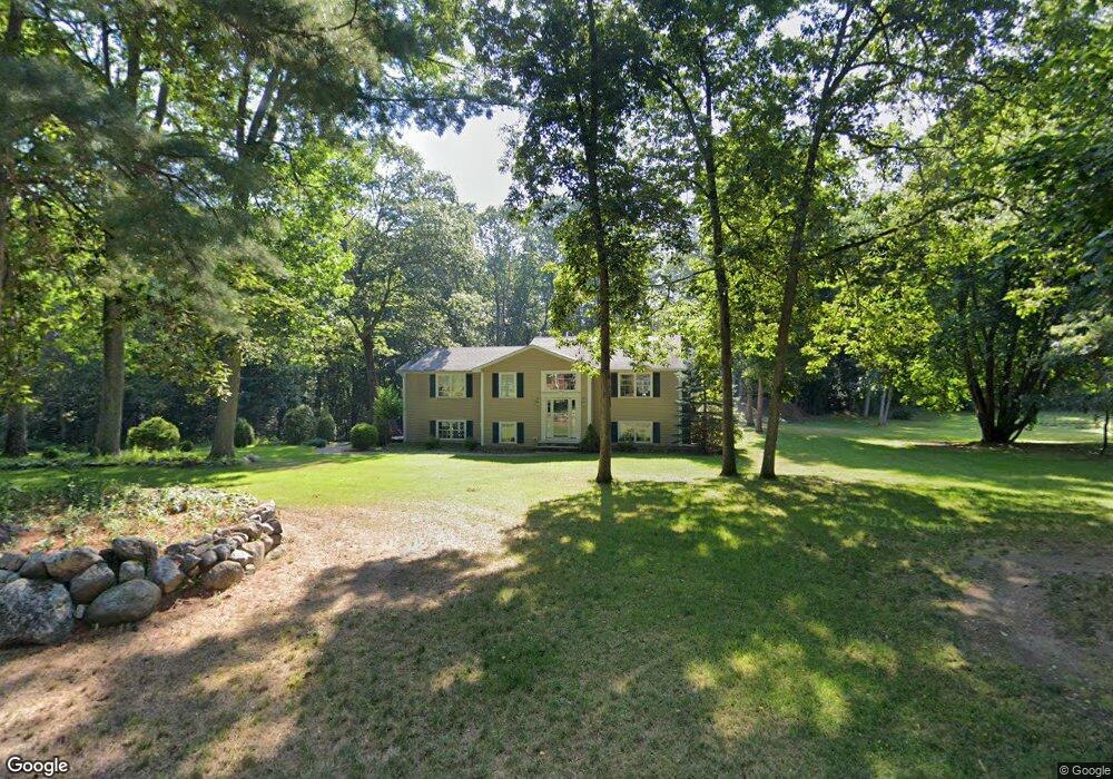 34 Wilson Hill Rd, MerriMacK, NH 03054 - photo 1